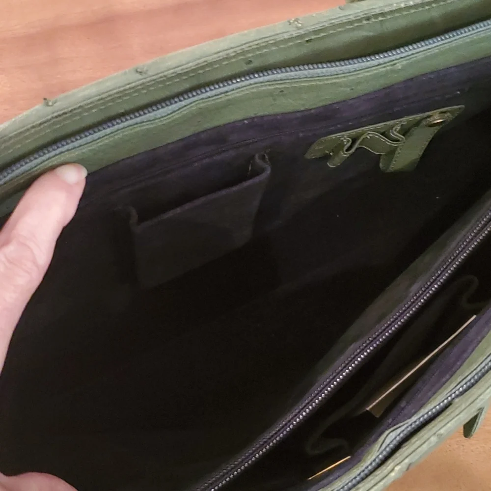 Handbag - Picture 6 of 7